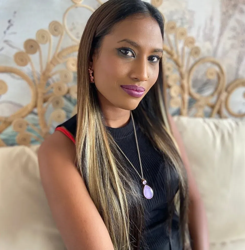 Extensions cheveux adhésif à Saint-Denis